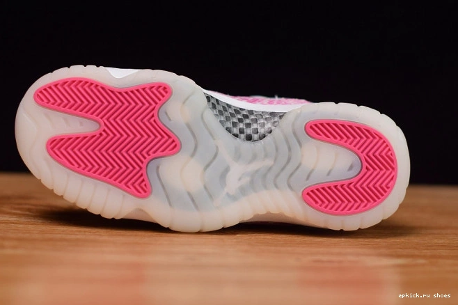 Rep Low Pink WMNS Snakeskin Air Jordan AH7860-106 11 0722
